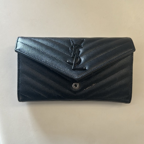 YSL Wallet - Picture 4 of 8